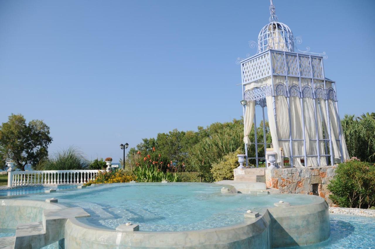 Orpheas Resort Hotel (Adults Only) Paralia Kourna Exterior foto